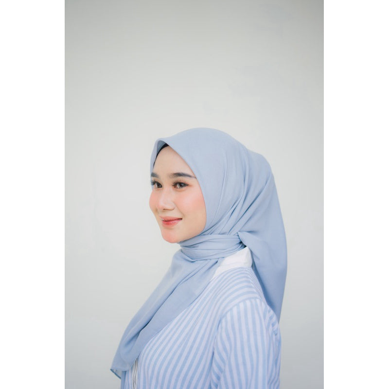 Lily Voal Square Nameera Style Kerudung Segi Empat