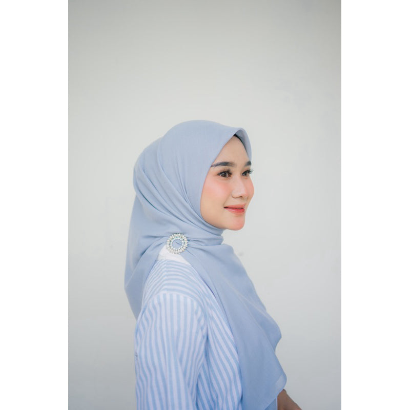 Lily Voal Square Nameera Style Kerudung Segi Empat